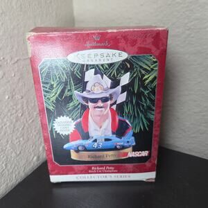 Hallmark Keepsake Vintage 1998 Richard Petty Stock Car Champion Ornament